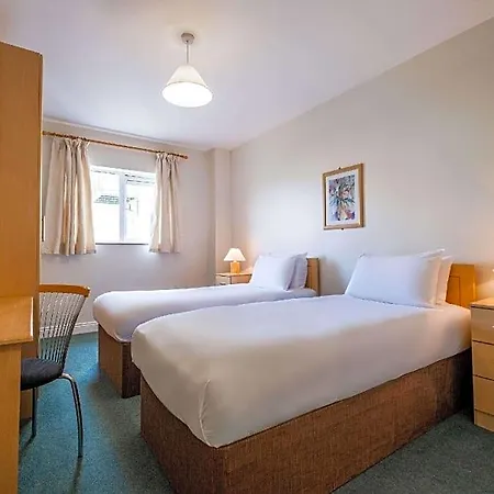 Quality And Leisure Center Hotel Youghal