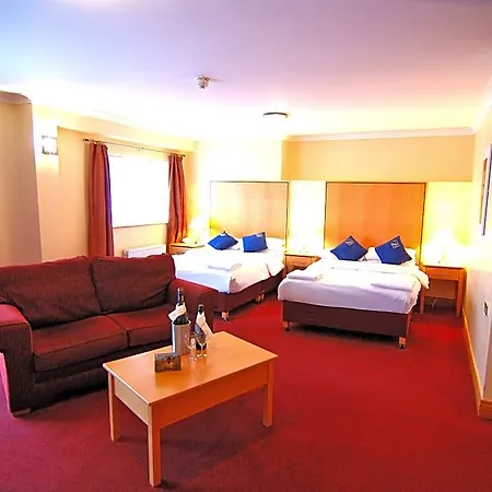 Quality And Leisure Center Hotel