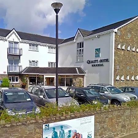 Quality And Leisure Center Hotel